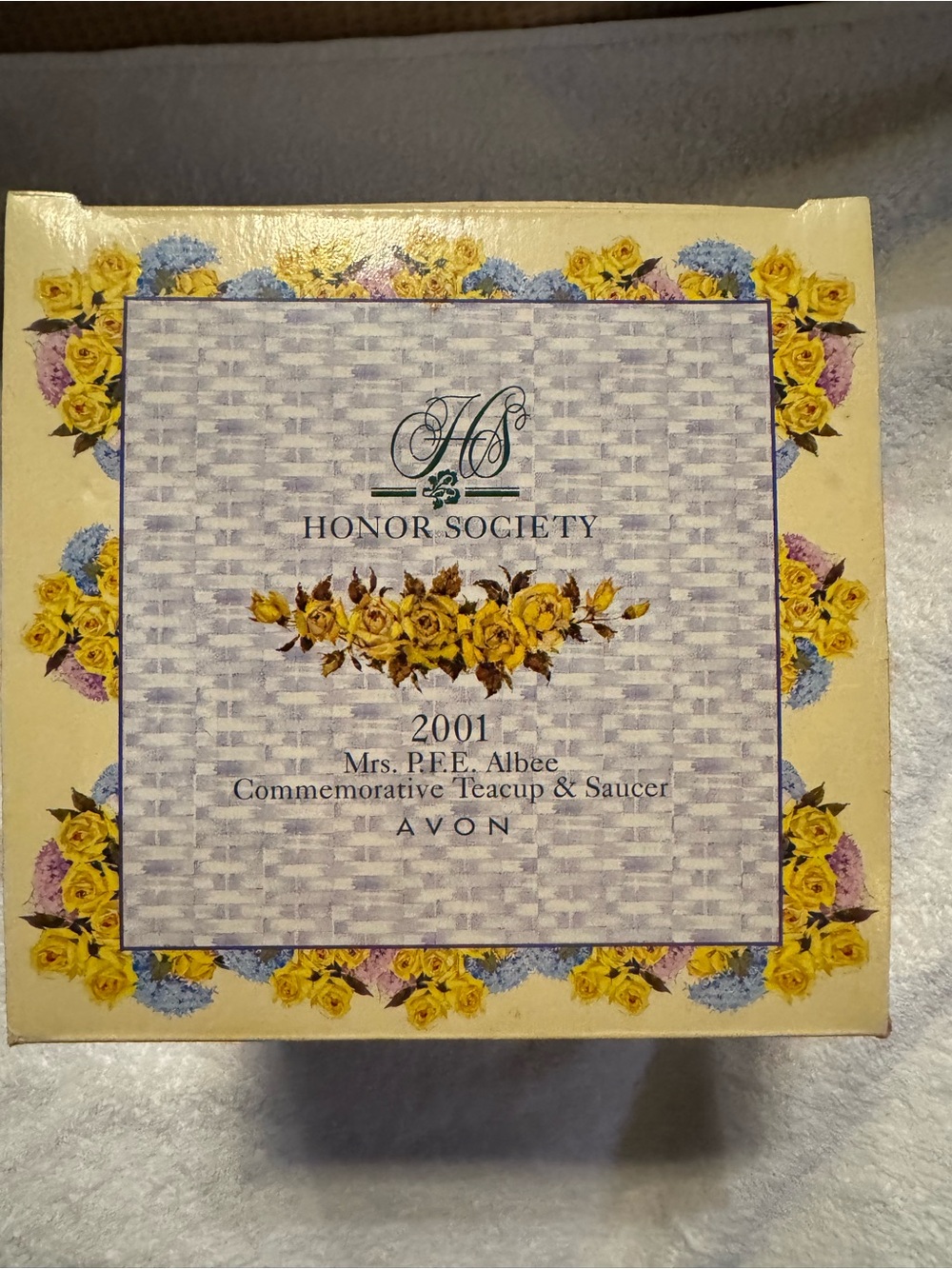 Avon Rare 2001 Honor Society Teacup Set Commemorative with Stand in original Box